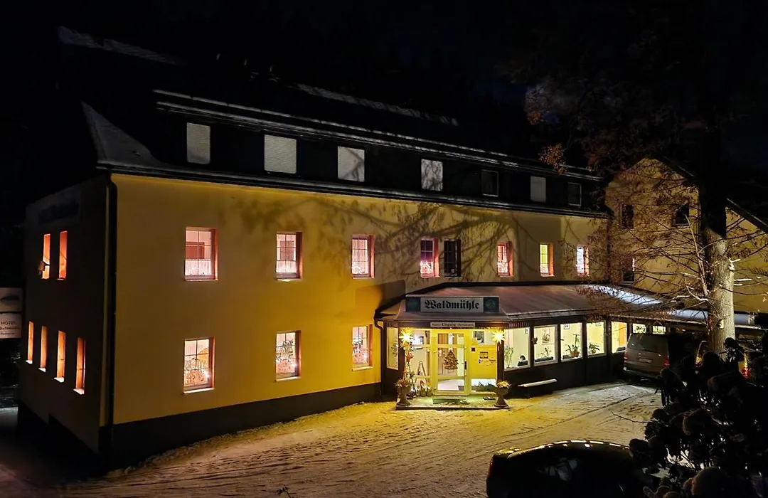 Hotel Restaurant Waldmühle-1
