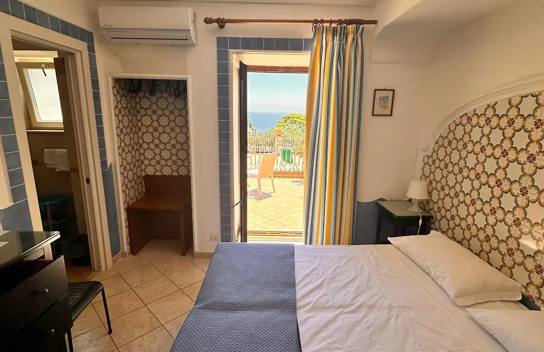 Hotel 4 Stagioni-1
