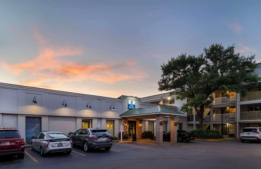 Best Western Savannah Historic District-1