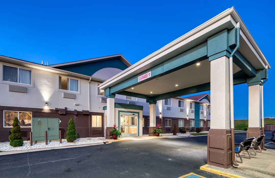 Quality Inn & Suites Springfield Southwest Near I-72-1
