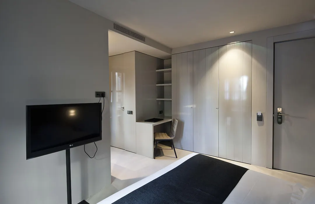 Caro Hotel-1