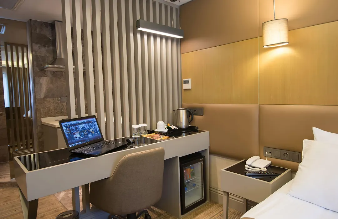 Gk Regency Suites Hotel-1
