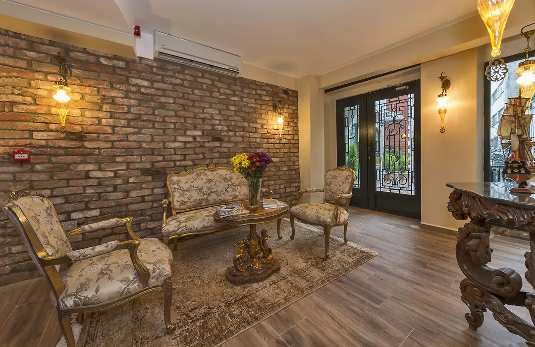 By Murat Royal Hotel Galata-1