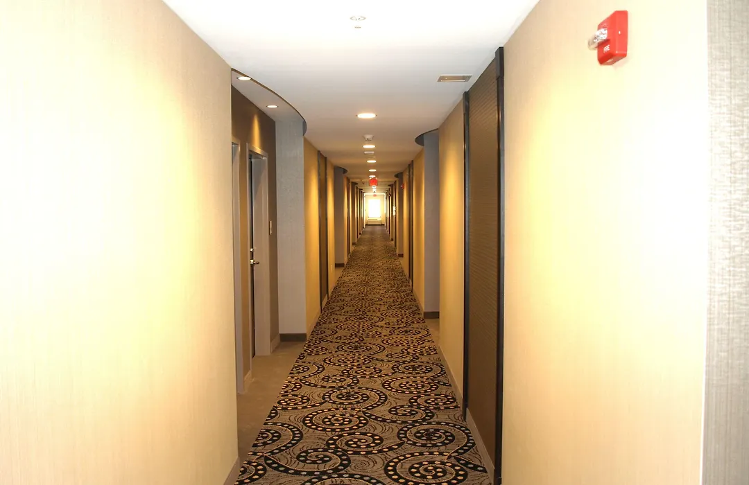 Hotel At Batavia Downs-1