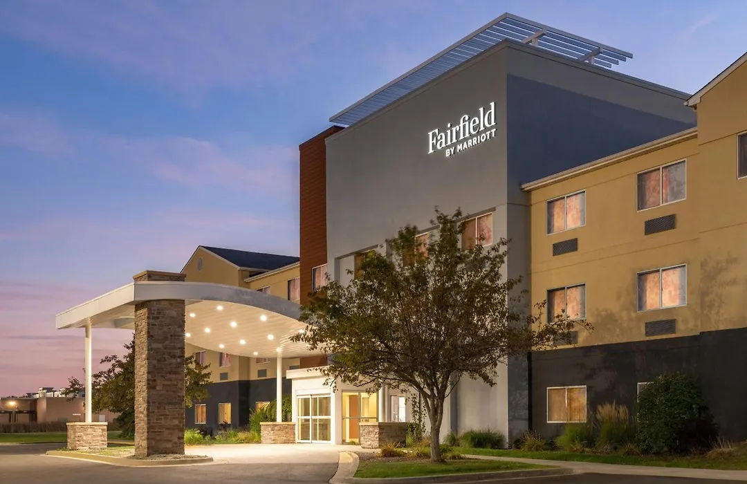 Fairfield Inn & Suites Saginaw-1