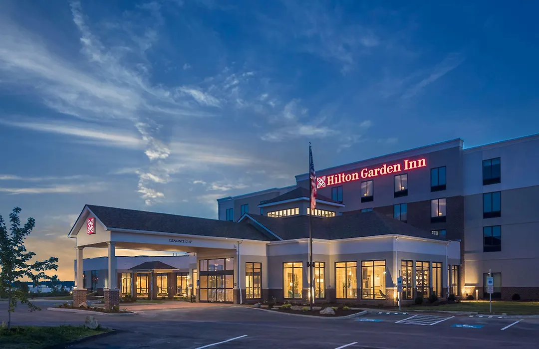 Hilton Garden Inn Pittsburgh Airport-1