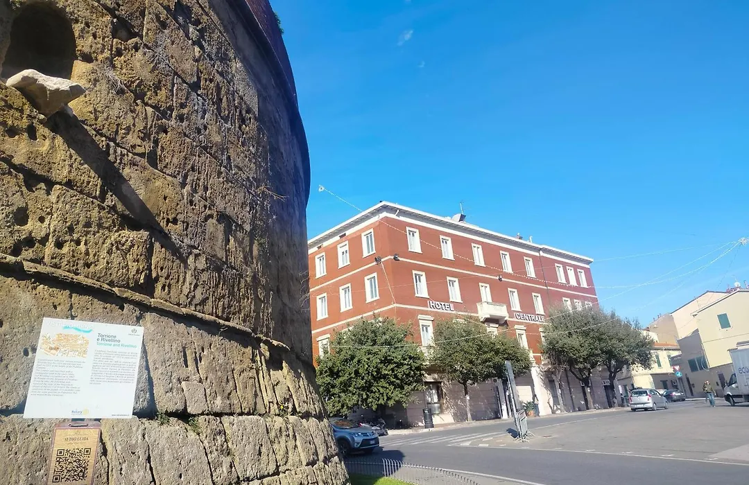 Hotel Centrale-1