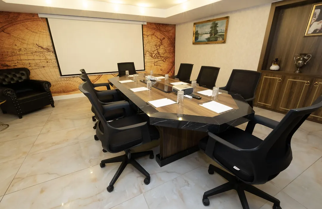 Leslion Luxury Hotel-1