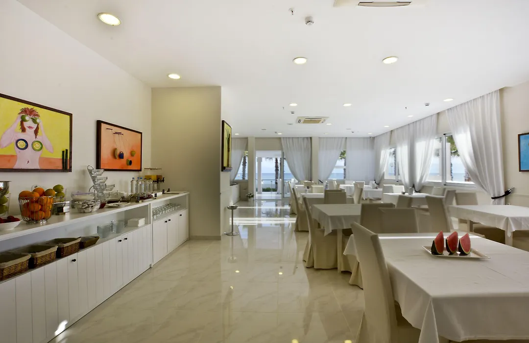 Sidari Beach Hotel-1