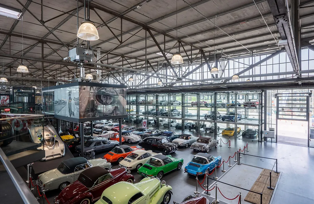 V8 Hotel Koeln At Motorworld-1