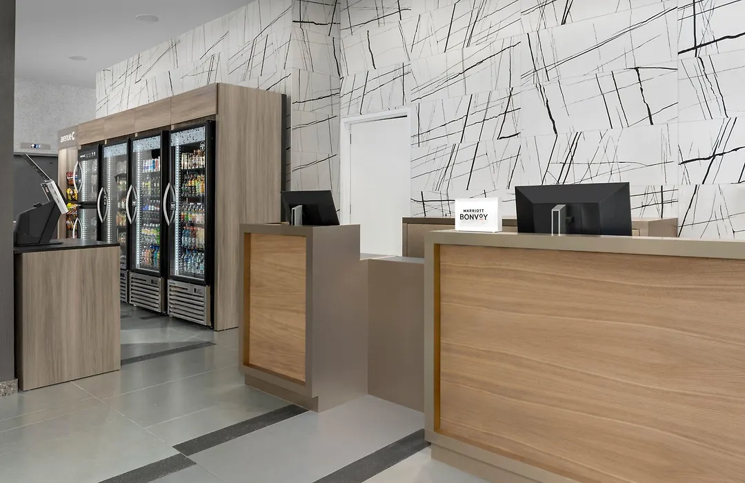 Springhill Suites By Marriott New York Queens-1