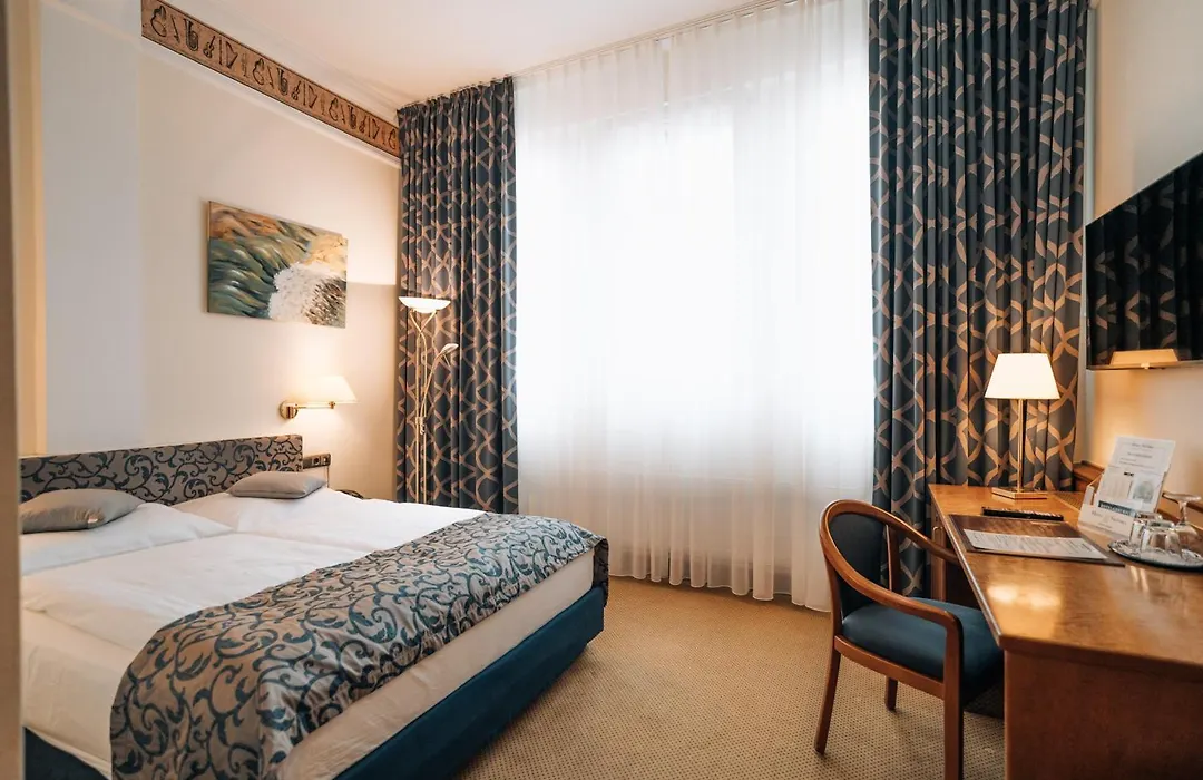 Hotel Viktoria-1