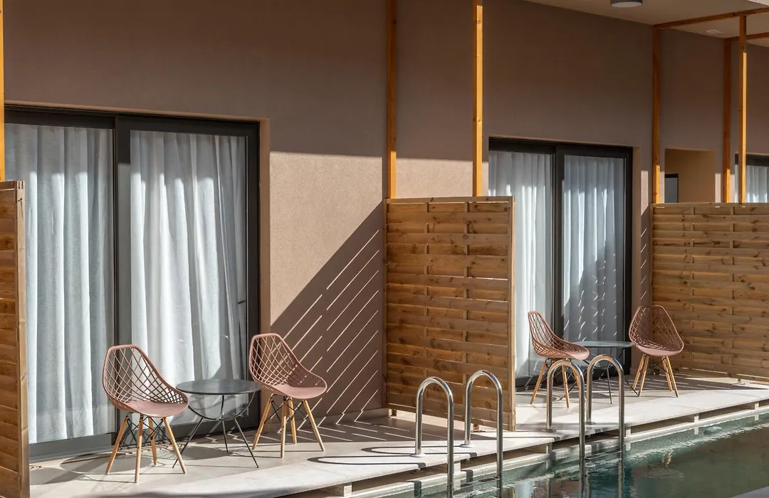 Golden Bee Lifestyle-1
