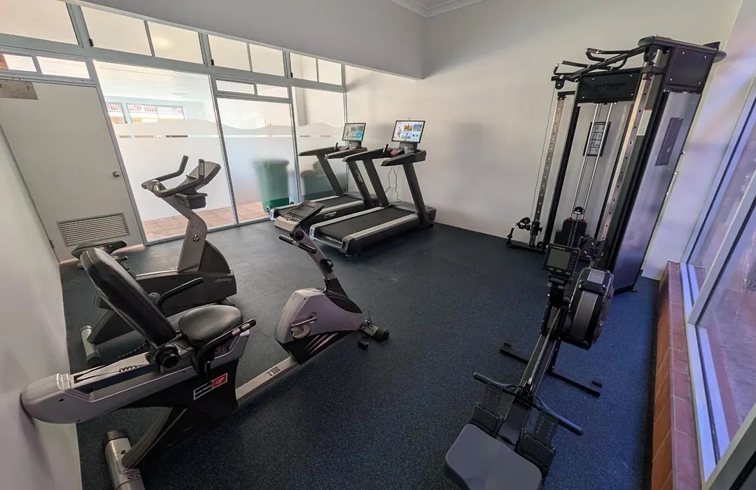Cattlemans Country Motor Inn & Serviced Apartments-1