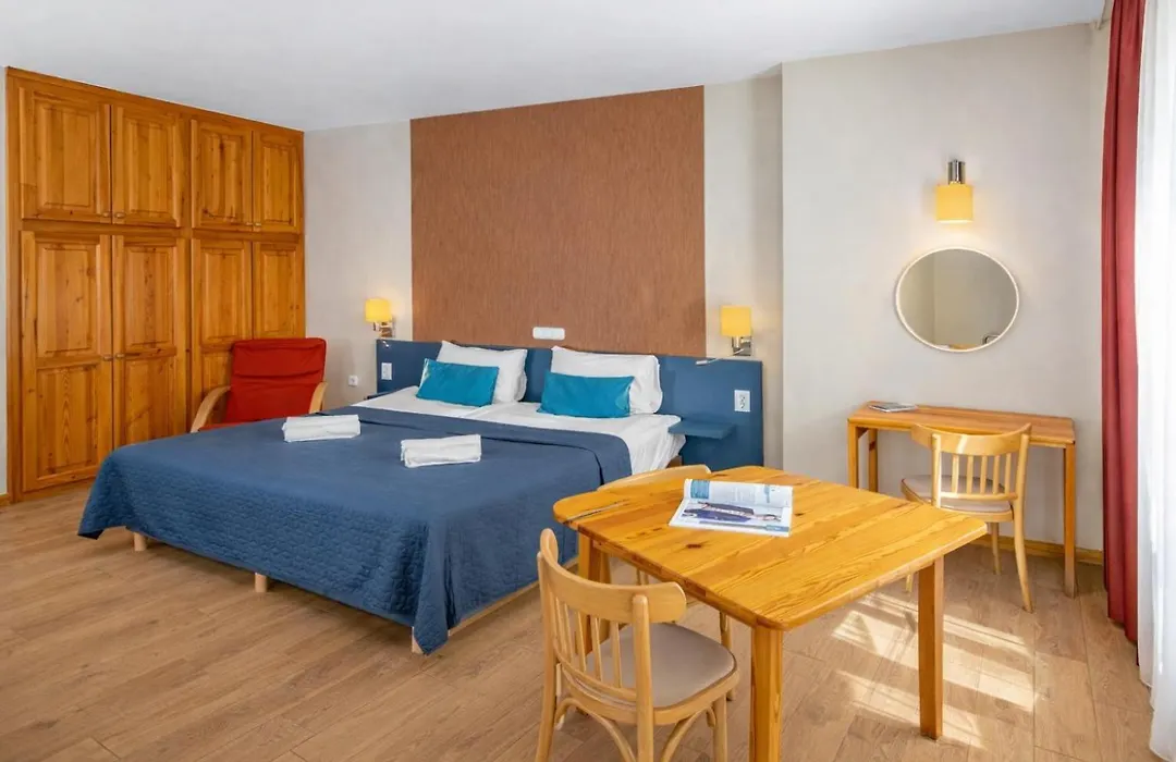 Corvin Hotel Budapest Residence-1