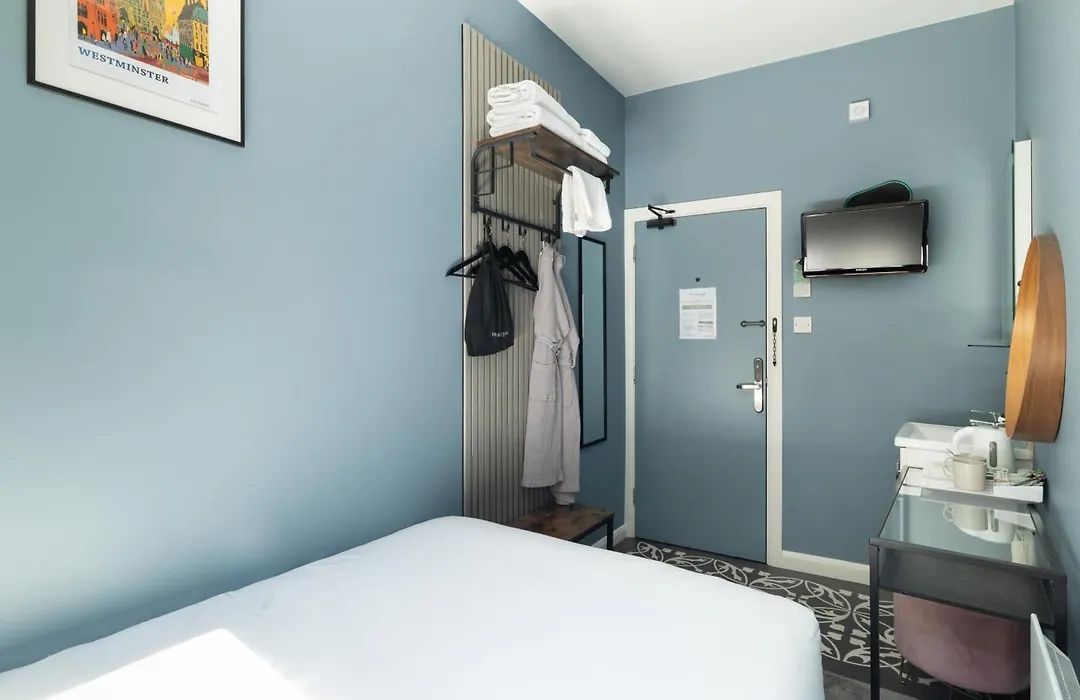 Borough High Street Rooms-1