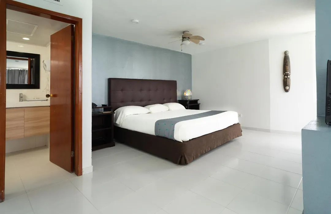 Calypso Beach Hotel-1