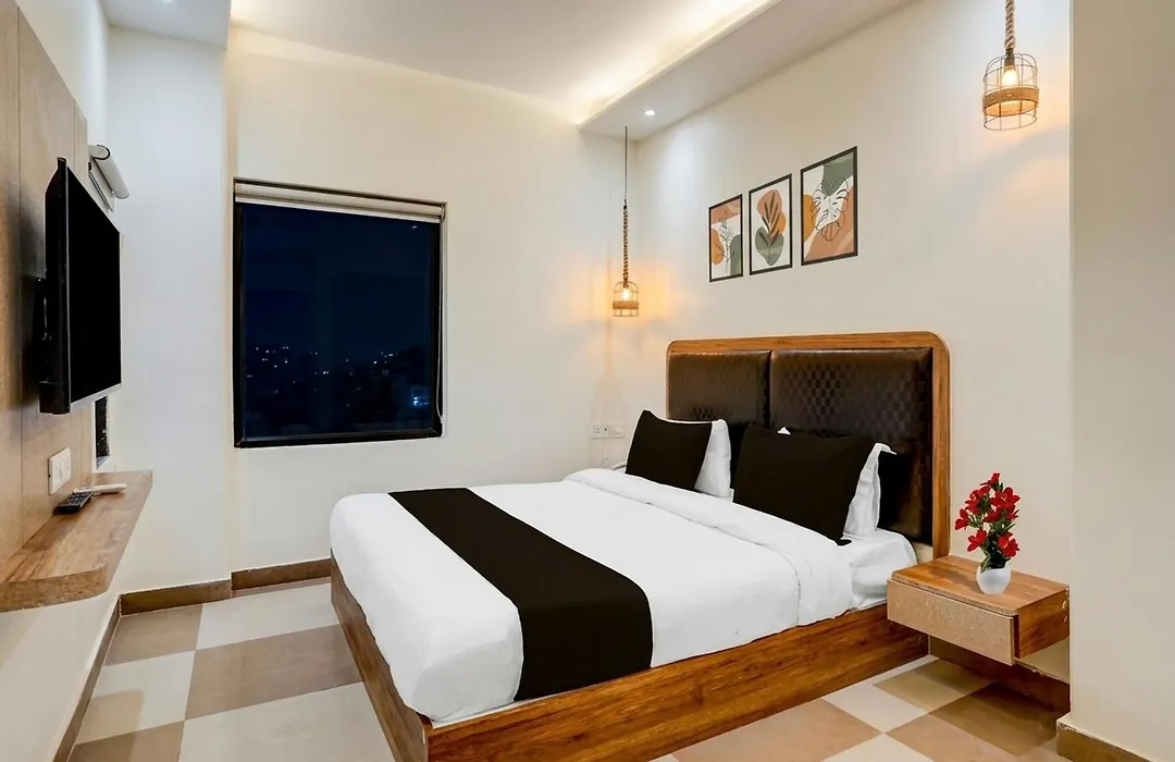 Collection O Hirak Road Dhanbad Formerly Hirak Inn-1
