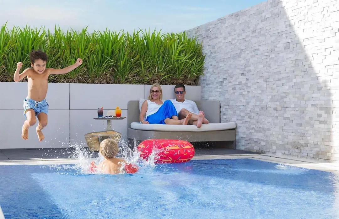 Novotel Bur Dubai - Healthcare City-1