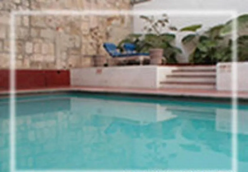 Hotel Royalty-1