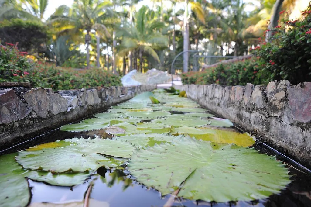 Le Domaine Des Pierres-1