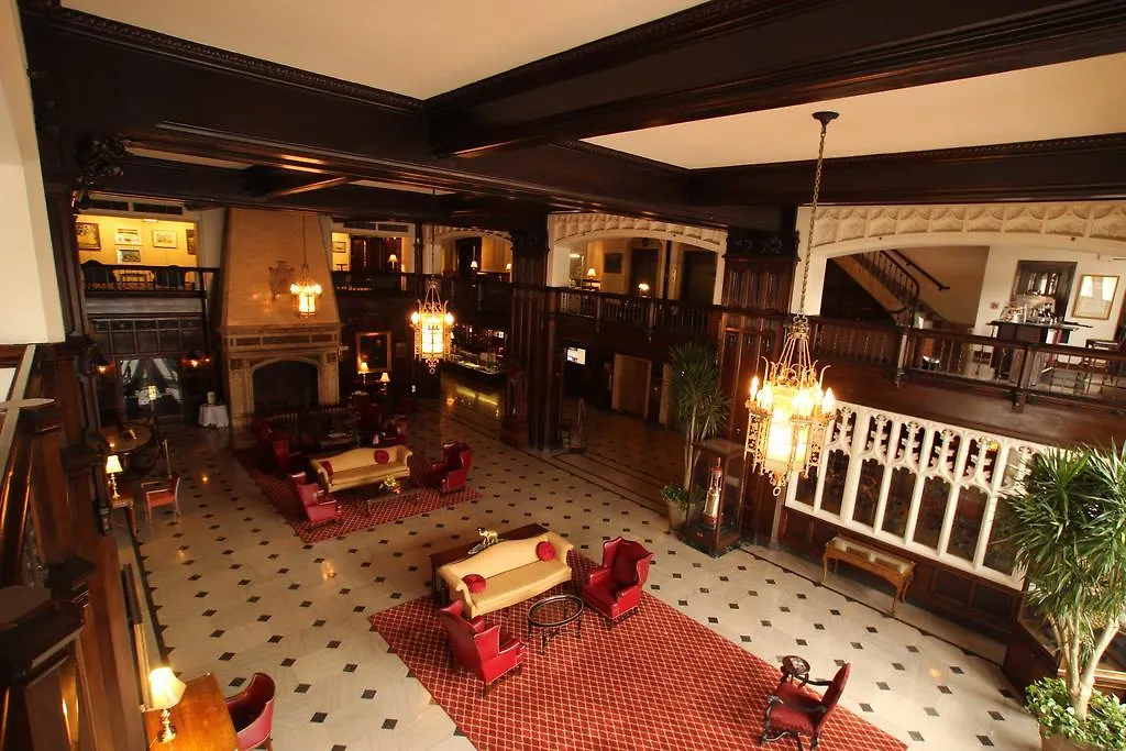 Columbia Club-1