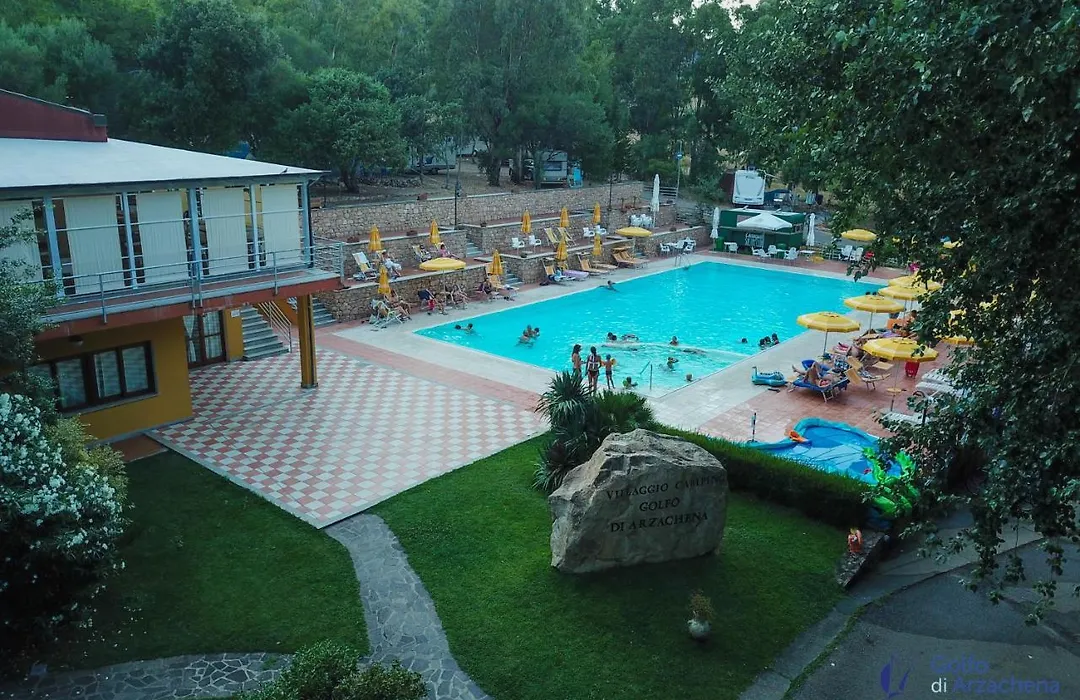 Villaggio Camping Golfo Di Arzachena-1