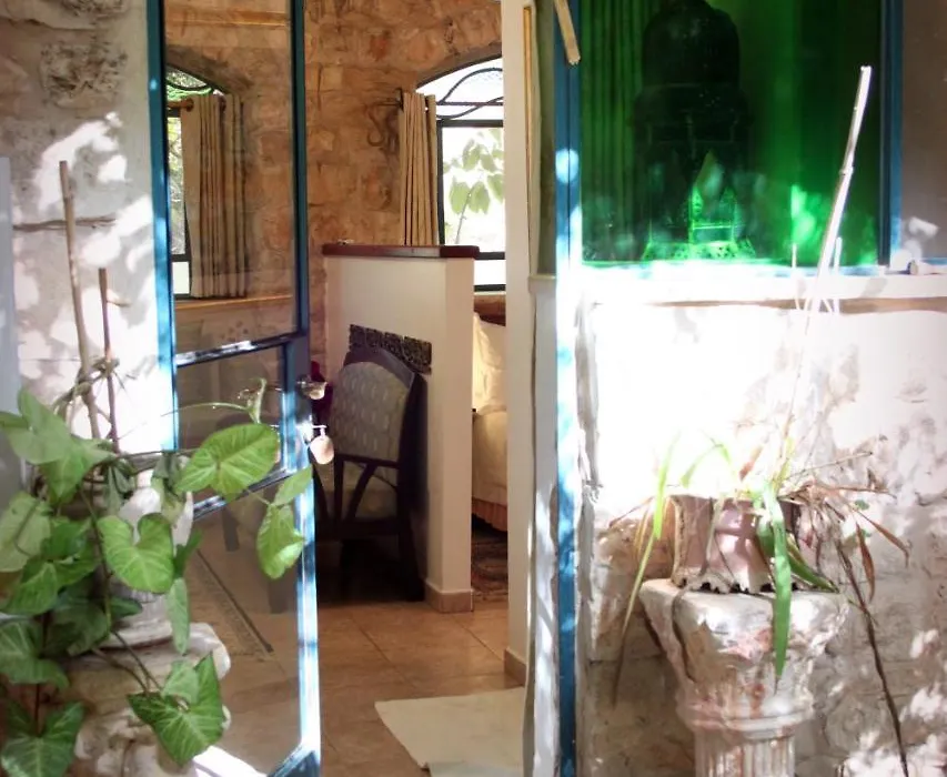 Pina Balev Inn-1