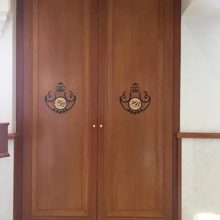 Hotel Borromeo-3