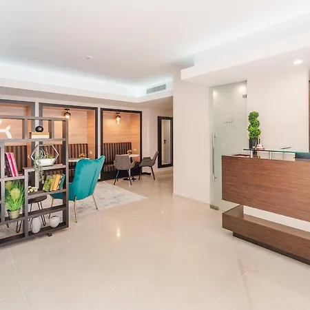 City Park Apart Hotel By Chm-3