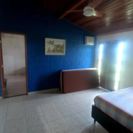 CASA AMARELA Beira Rio Guriri-2