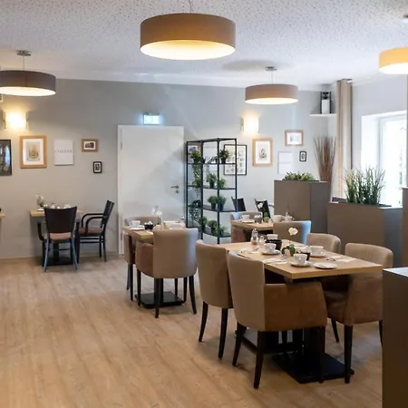 Hotel Am Uenglinger Tor-3