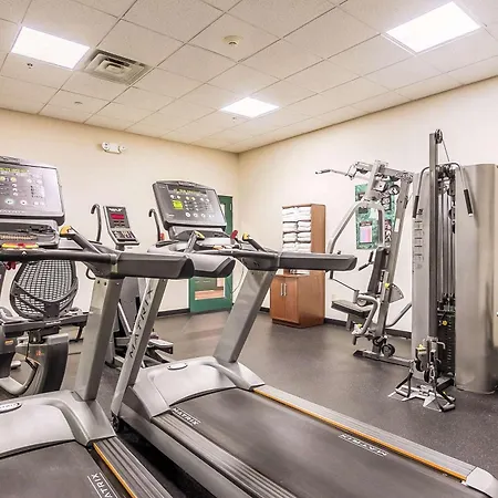 Clarion Suites At The Alliant Energy Center-2
