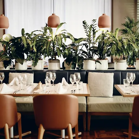 Amora Hotel Jamison Sydney-2