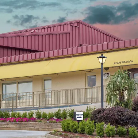 Days Inn Milledgeville-2