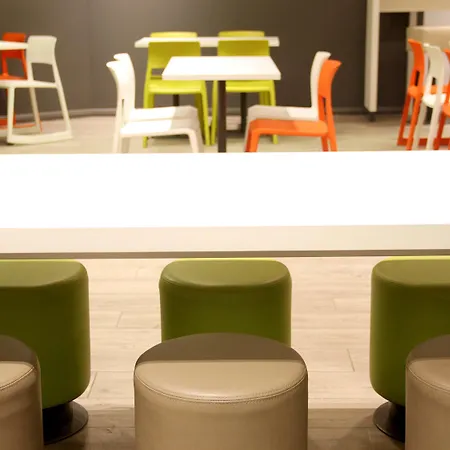Ibis Budget London Whitechapel - Brick Lane-3