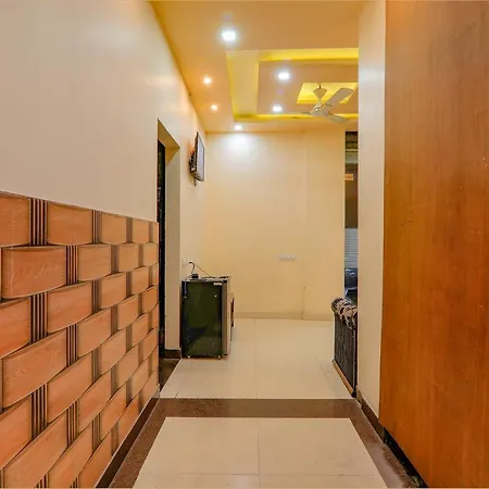 Fabhotel Shree Galaxy-3