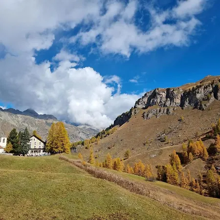 Hotel Sonne Fex Alpine Hideaway-2