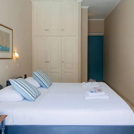 The Boathouse Hotel-3