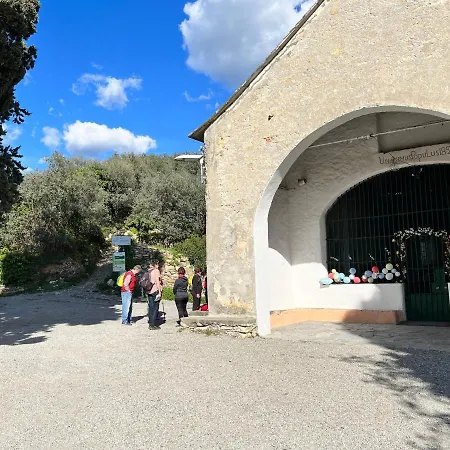 Salotto Sul Mare-2