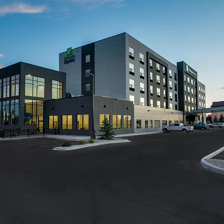 Holiday Inn Express - Lethbridge Southeast By Ihg-3