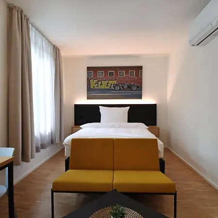 S12 Apartments By Hotel Trezor-3