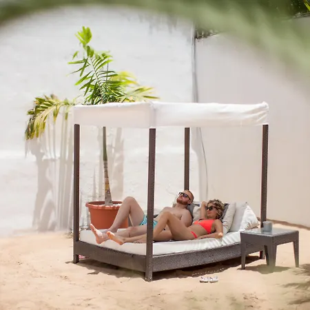 Coral Suites & Spa - Adults Only-2