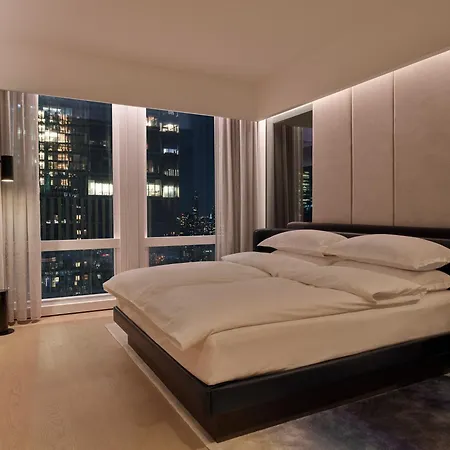 Equinox Hotel New York-3