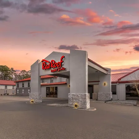Red Roof Inn & Suites Newport News-2
