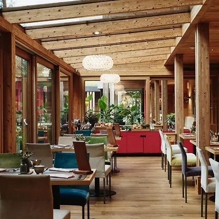 Small Luxury Hotel Of The World - Dasposthotel-3
