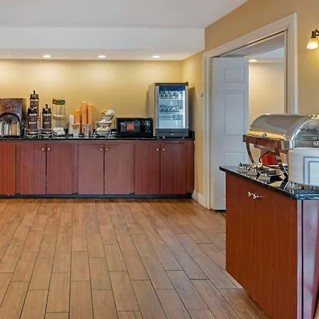 Comfort Inn Bangor North-3