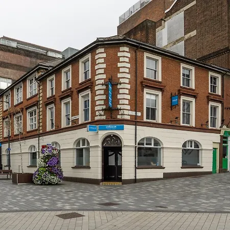 Citi Hotel London Luton-3
