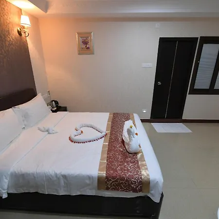Coastal Grand Hotel Sampath-2