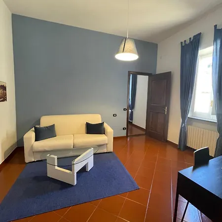 Dante Rooms-2